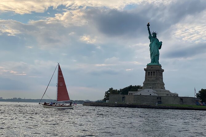 Private Sail Around New York City and The Statue of Liberty - Sailing Through the Harbor