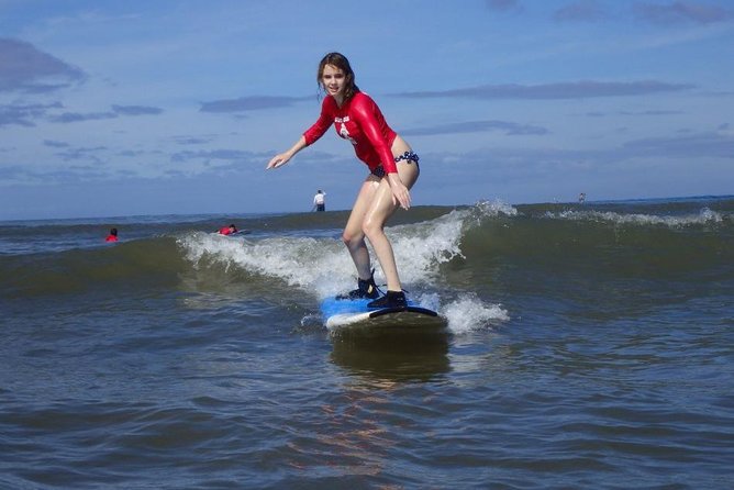 Private Surf Lesson at Kalama Beach in Kihei - Personalized Instruction for All Levels