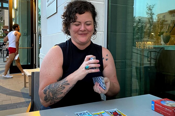 Private Tarot Reading - For Groups or Solo Adventurers - Convenient Meetup Locations in Asheville