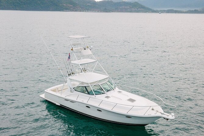 Private Tiara Yach 40ft Half Day Activity in Gulf of Papagayo - Included Activities and Experiences