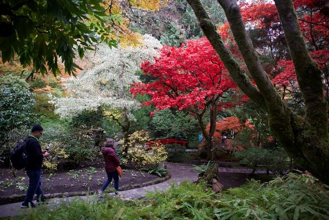 Private Tour Countryside Roads to Butchart Gardens & City - 5 Hrs - Inclusions