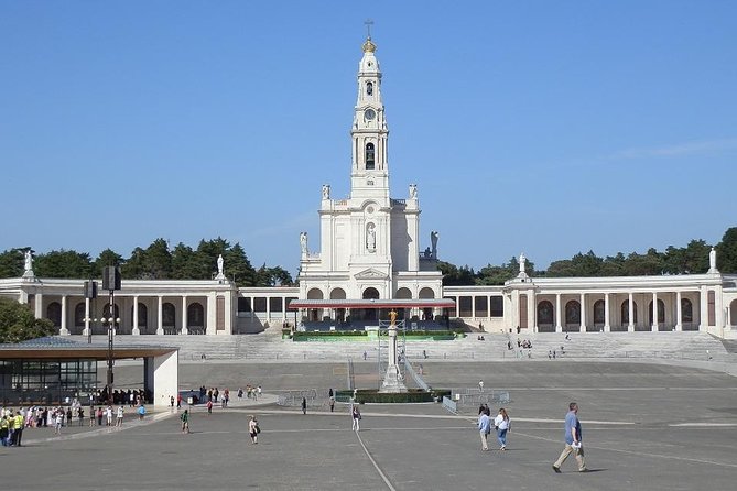 Private Tour - Fátima, Nazaré and Óbidos (Luxury) - Traveler Inquiries