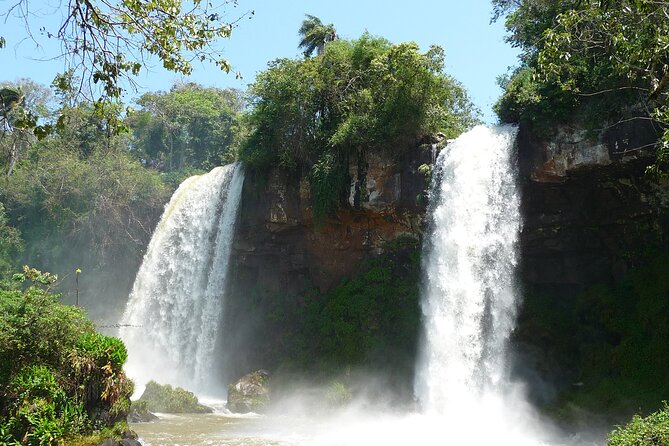 Private Tour in Iguazu Falls and Argentine Side - Booking Information