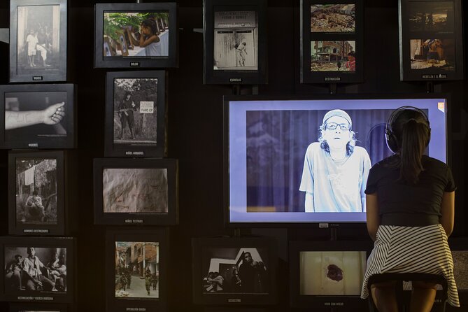 Private Tour: the Escobar Years and Medellins Social Transformation - Exploring Memorial Park