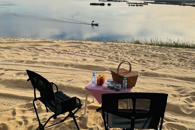 Private Tour to the Yellow Lake and Sand Dunes - Pickup and Meeting Information
