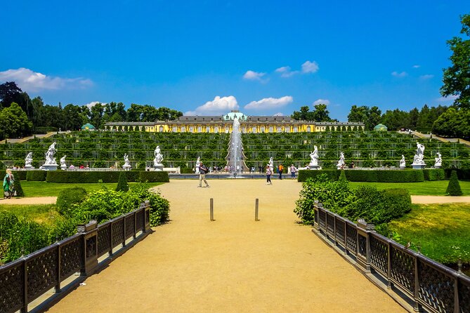 Private Transfer From Dresden to Berlin With 2h of Sightseeing, English Speaking - Driver/Guide Information