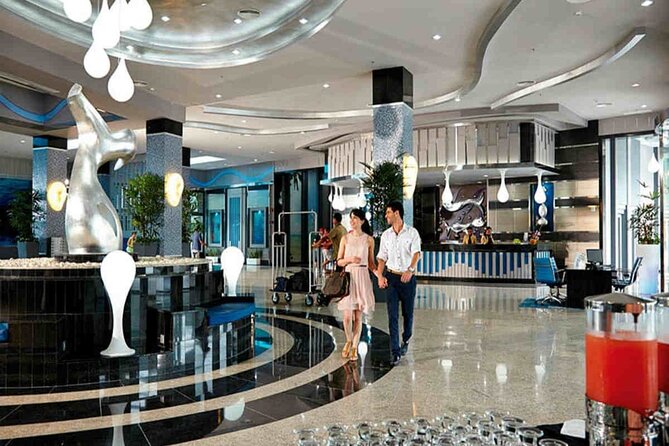 Private Transfer From Liberia Airport To Hotel Riu Guanacaste And Riu Palace - Pickup and Drop-off Logistics