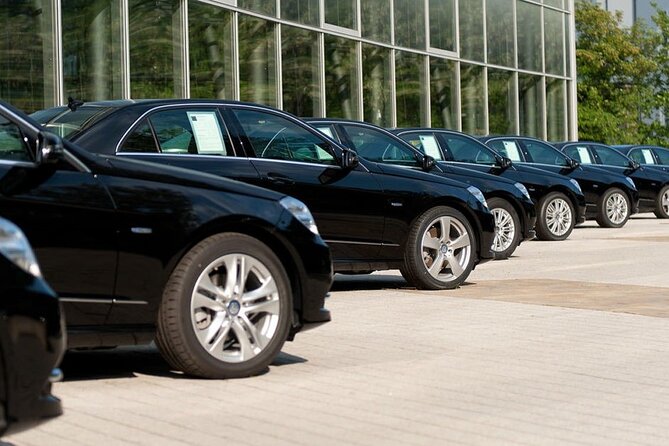 Private Transfer From the Hotels of Yerevan to Zvartnots International Airport - Convenient Pickup Locations and Procedures
