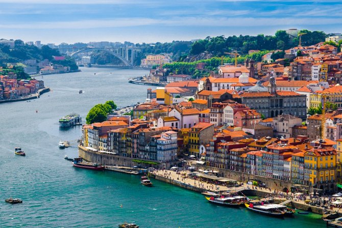 Private Transfer: Porto to Porto Airport OPO in Business Car - Booking Information