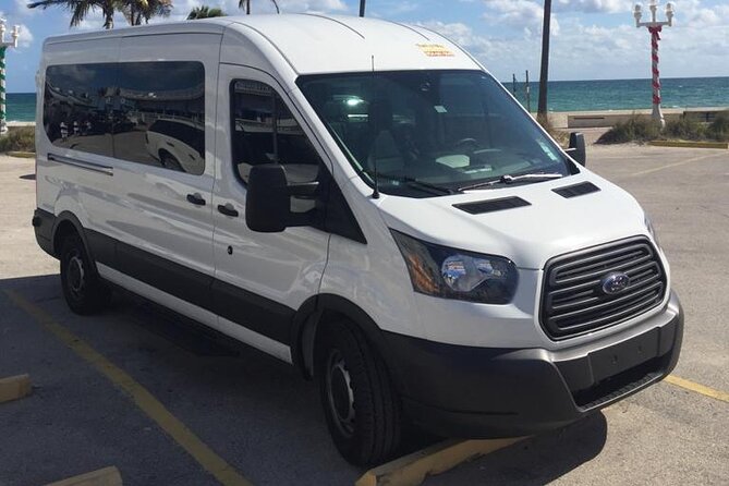 Private Transfer St. Thomas Cyril E. King Airport (STT) to St. Thomas - Vehicle and Accessibility