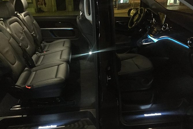 Private Transfer To or From Cascais - Inclusions