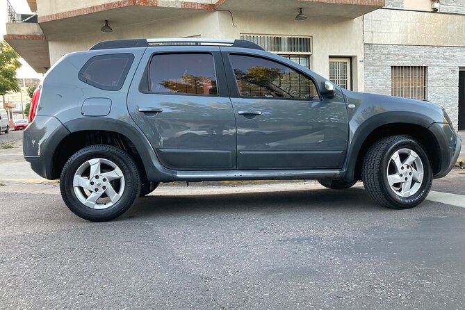 Private Transportation Between Aeroparque Jorge Newbery and Buenos Aires - Vehicle and Amenities