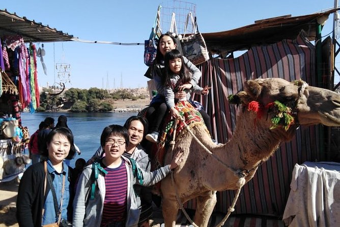 Private Trip to the Nubian Village by Motorboat in Aswan - Authentic Souvenirs and Crafts