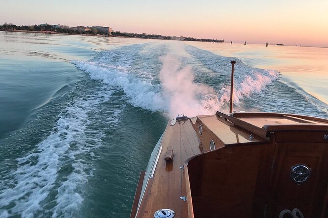Private Venice Lagoon Classic Boat Tour (4 Hours) - Itinerary Highlights