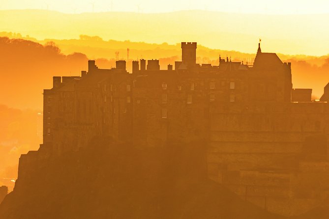 Private Walking Tour: Edinburgh Highlights, Including Entry to Edinburgh Castle - Key Features and Inclusions