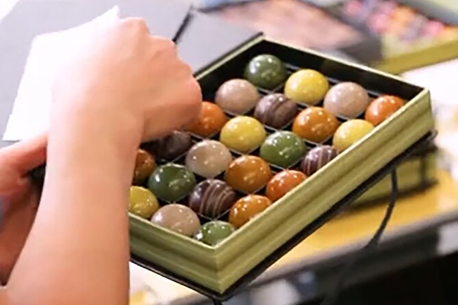 Pure Chocolate Tour in Paris - Tasting Experience