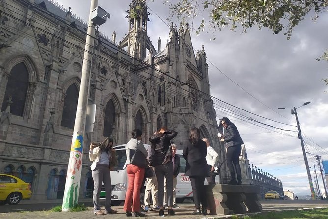 Quito Historic Center + Equatorial Line ( Middle of the World ) - Inclusions