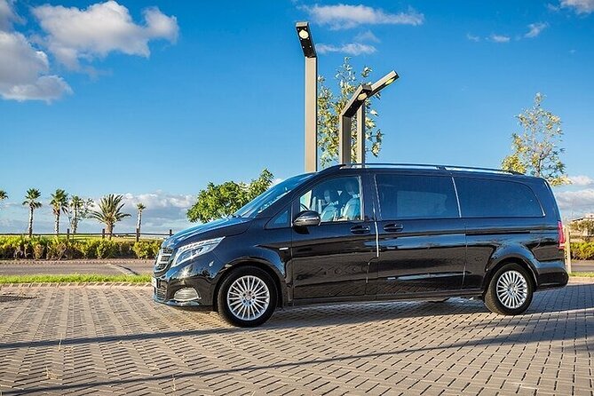 Rabat to Casablanca Private Transfer - Vehicle Features and Amenities
