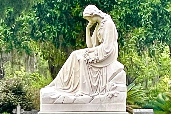 Real Savannah: History, Ghost, and True Crime Tour - Insider Perspectives on the Tour
