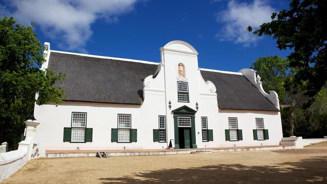 Robben Island ,Kirstenbosch Gardens and Groot Constantia. - Discovering Groot Constantias Winemaking Heritage