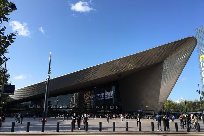 Rotterdam Bicycle Tour With a Bilingual Guide - Inclusions