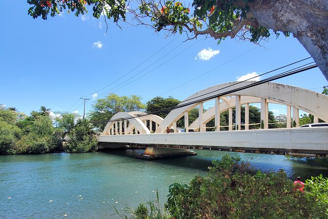 Round Trip North Shore Shuttle From Waikiki to Haleiwa Town / Haleiwa Harbor - Pricing Details