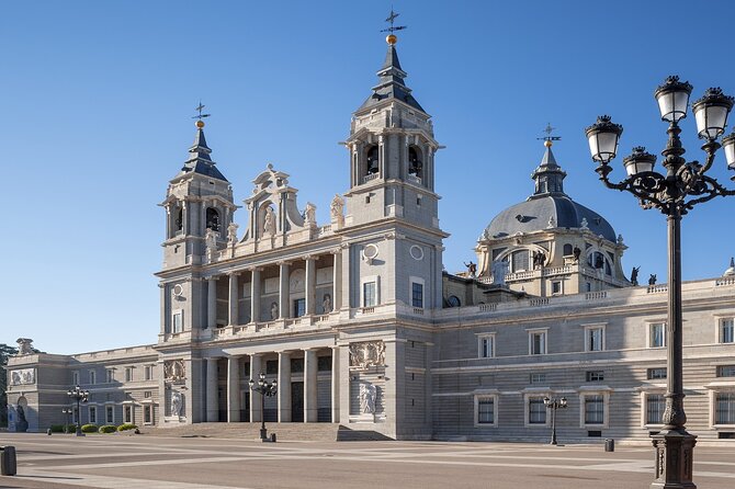 Royal Madrid - Private Virtual Live Experience - Expert Local Guide Insights