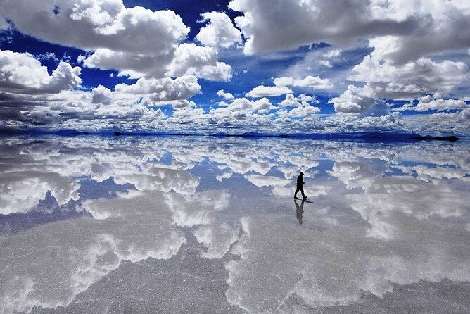 Salt Flats of Uyuni in 3D-2N - Breathtaking Panoramic Views