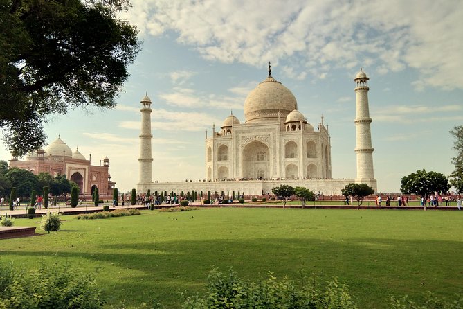 Same Day Agra Tour From Mumbai With Return Flights - Itinerary Highlights