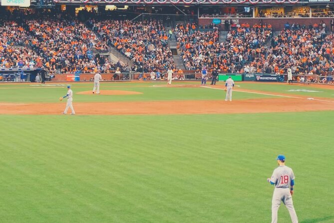 San Francisco Giants Baseball Game at Oracle Park - Ticketing and Amenities