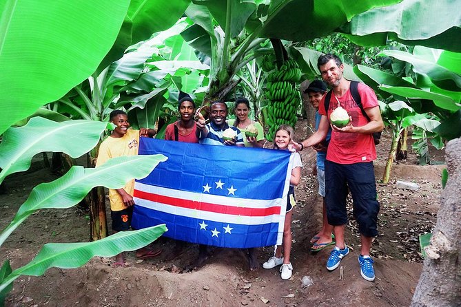 Santiago Island: Banana Plantation, Natural Park & Workshop With a Local Family - Discovering the Natural Park