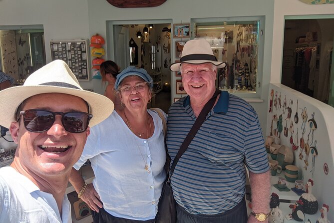 Santorini Classic Highlights and Sightseeing Private Tour - Meeting Points and Logistics