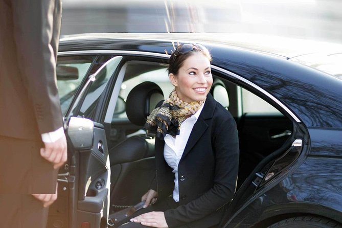 Santorini: Luxury Private Arrival or Departure Limo Transfer - Exploring Traveler Photos and Experiences