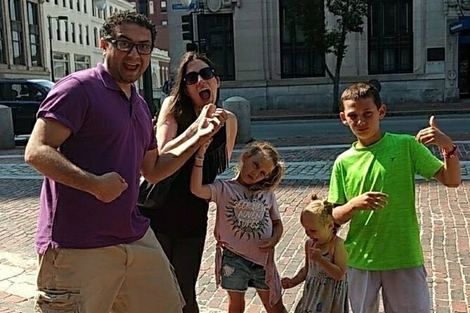 Scavenger Hunt Adventure in Ottawa by Crazy Dash - Activity Highlights