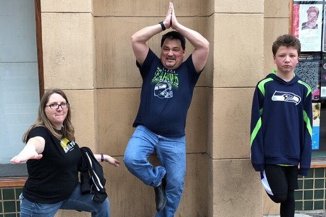 Scavenger Hunt in Houston Review - Smartphone Usage and Transportation