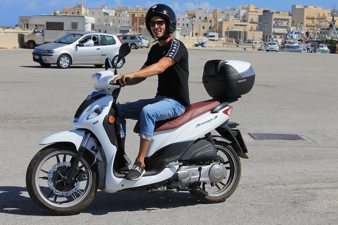 Scooter Rental 125 - Safety and Equipment Details