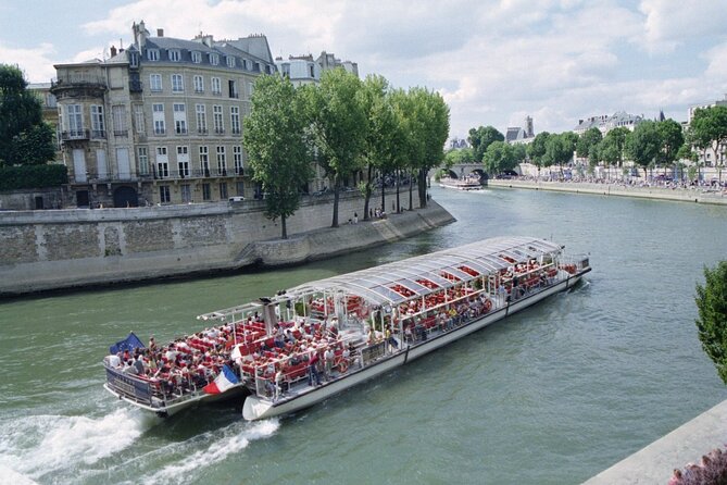 Seine River Cruise With Commentary 1 Hour - Pricing and Booking Details