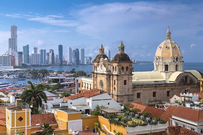 Self-Guided Audio Tour: The Rise of the Wall City Part II - Discovering Architectural Marvels