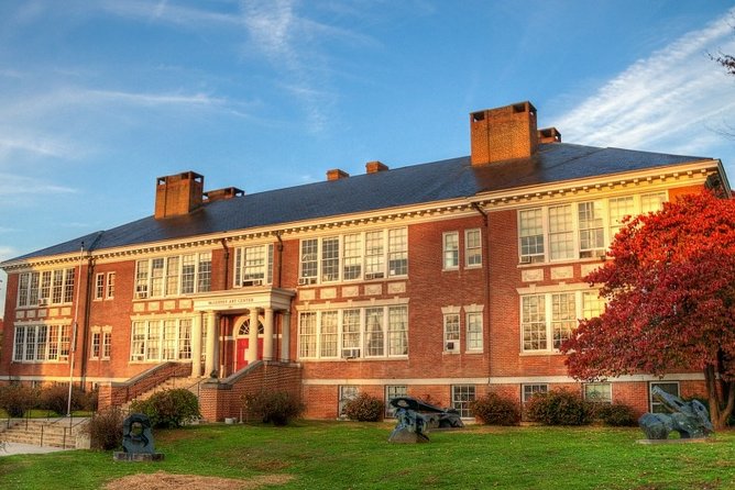 Self-Guided Scavenger Hunt: Centuries of Charlottesville - Roles and Responsibilities