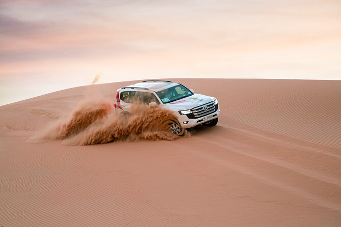 Sheikh Zayed Mosque Photo-stop & Desert Drive in Abu Dhabi - Refreshments Included