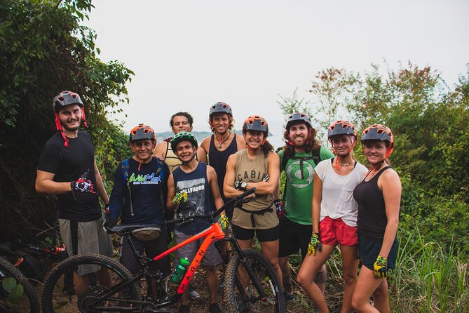 SINGLETRACK MOUNTAIN BIKE - Guided Through the Jungle - Inclusions