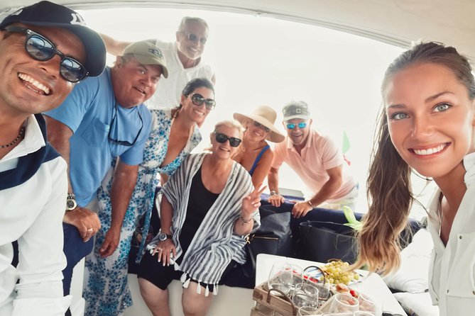 Small Group Boat Tour to Capri With Aperitif - Small Group Experience