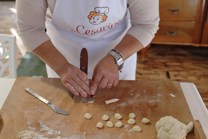 Small Group Market Tour and Cooking Class in Lecce - Crafting the Classic Tiramisu