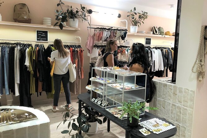 Small-Group Montreal Designers Shopping Tour With a Style Coach - Tour Details
