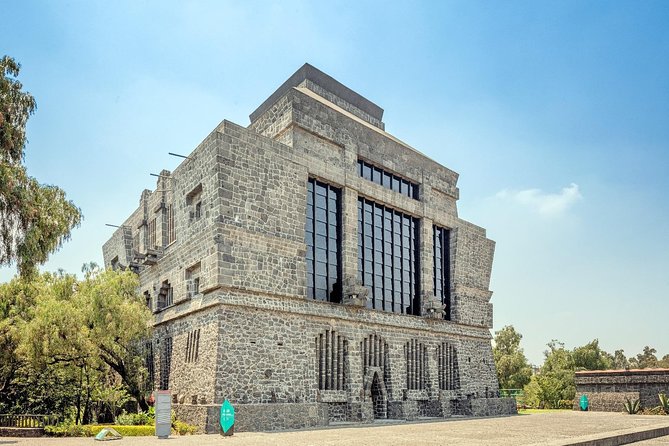 Small VIP Group: Frida Kahlo and Diego Rivera Legacy - Health and Safety Measures