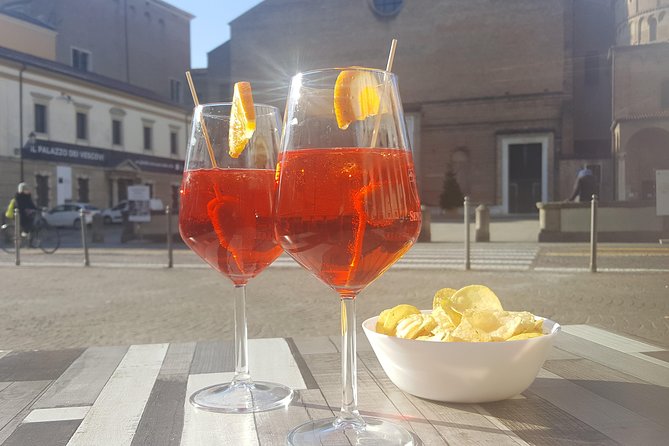Spritz Walk: Discover the Italian Aperitif! - Tasting Sessions at Local Bars