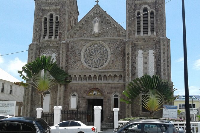 St Kitts Luxury Private Tours - Meeting and Pickup