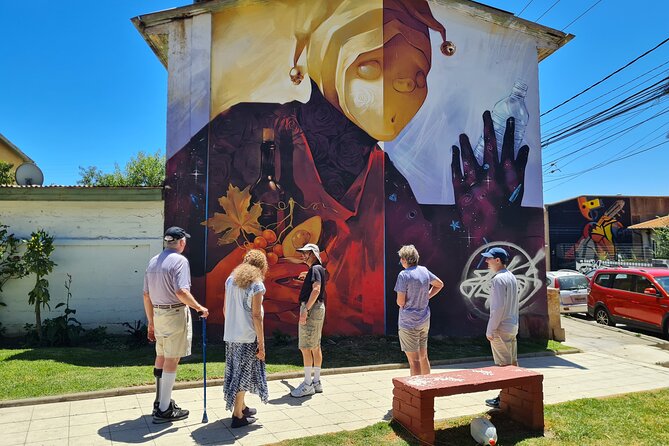 Street Art in Valparaiso and Wines in Casablanca From Santiago - Tour Logistics