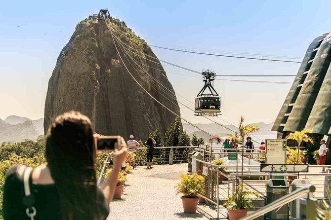 Sugarloaf Hike and Happy Hour With Locals Private Tour - Meeting Information