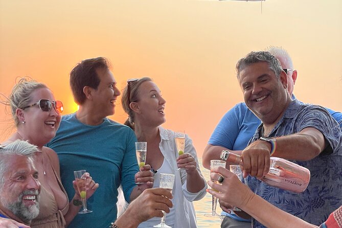 Sunset Cruise Aboard a Luxury Yacht - Private Groups - Inclusions and Amenities
